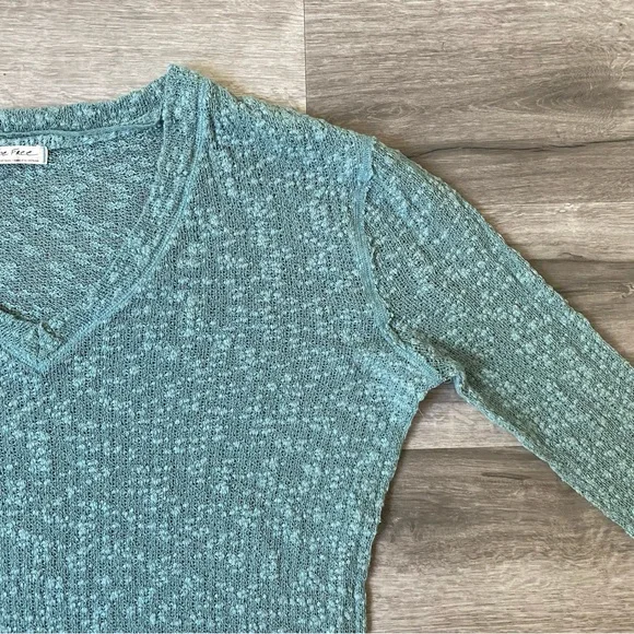 Free People Ocean Air Hacci Tunic Knit Sweater Top Seafoam Moss Small - Picture 5 of 14